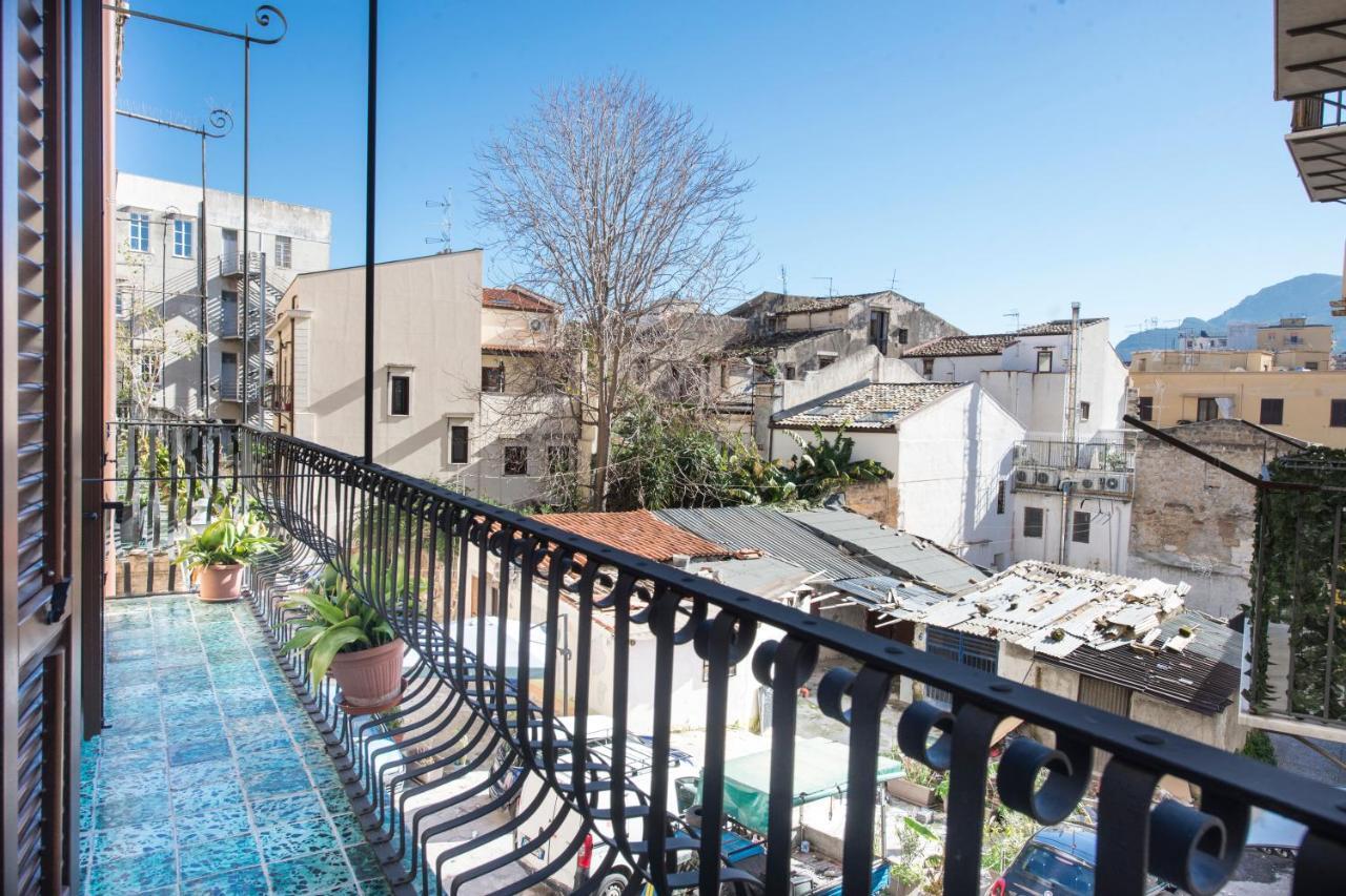 Conte Federico Apartments Palermo Exterior photo